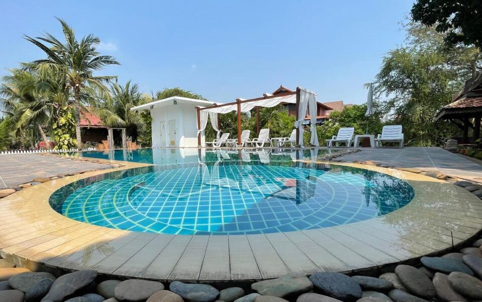 สระว่ายน้ำ รูปภาพ