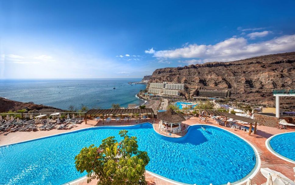 สระว่ายน้ำ รูปภาพ