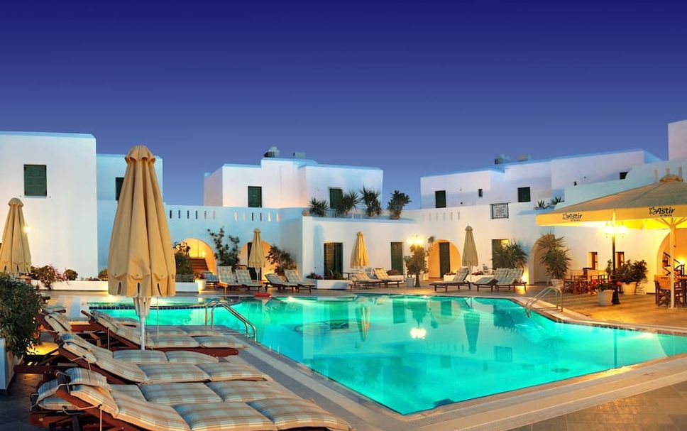 สระว่ายน้ำ รูปภาพ