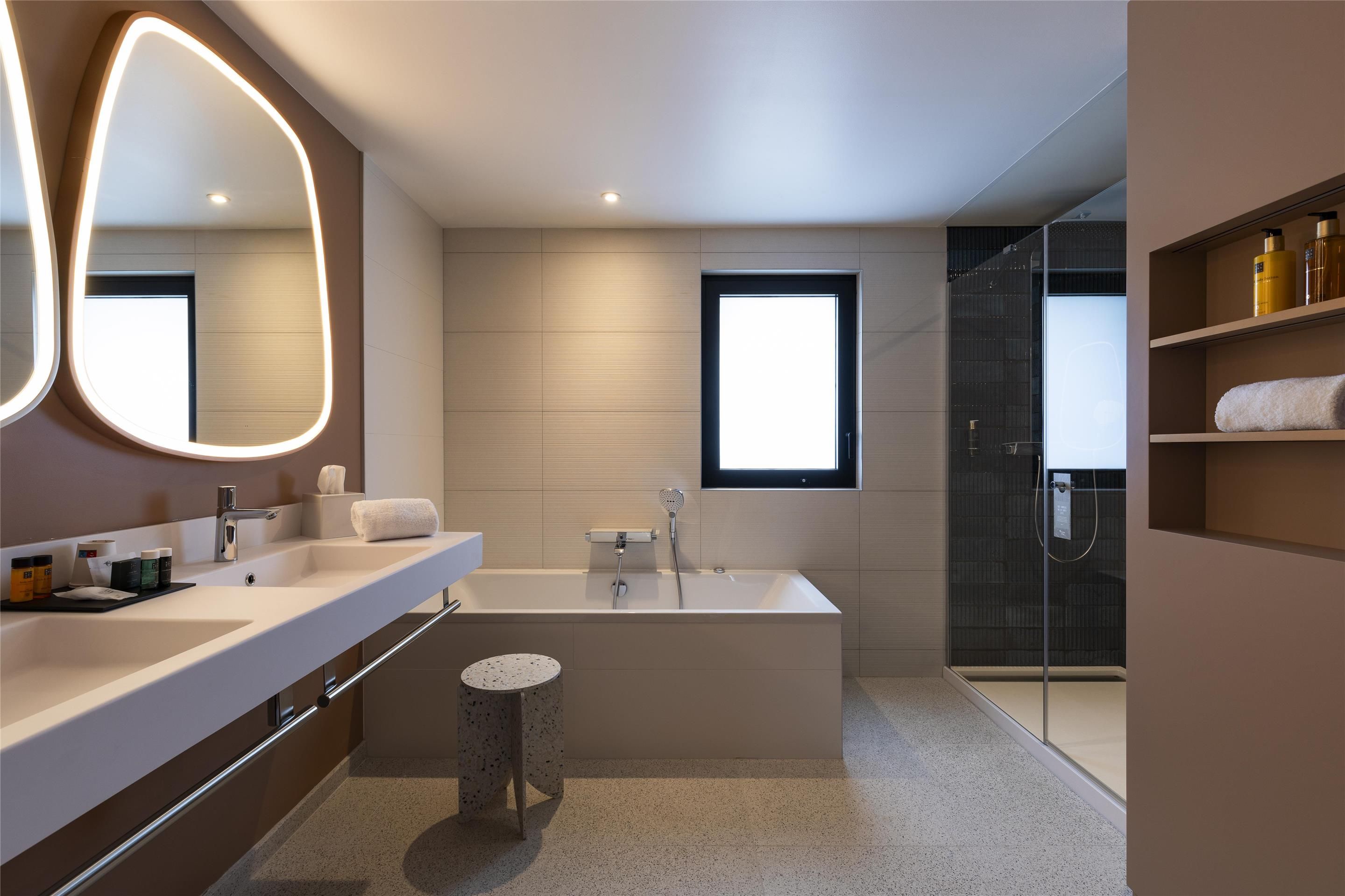 ห้องน้ำ
