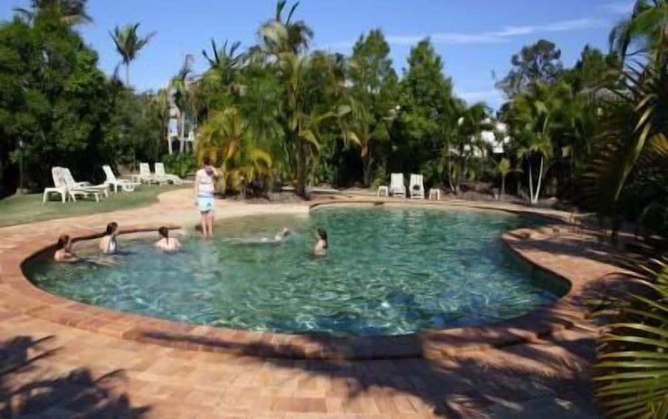 สระว่ายน้ำ รูปภาพ