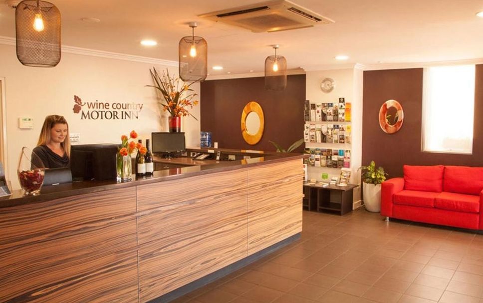 แผนกต้อนรับส่วนหน้า รูปภาพ