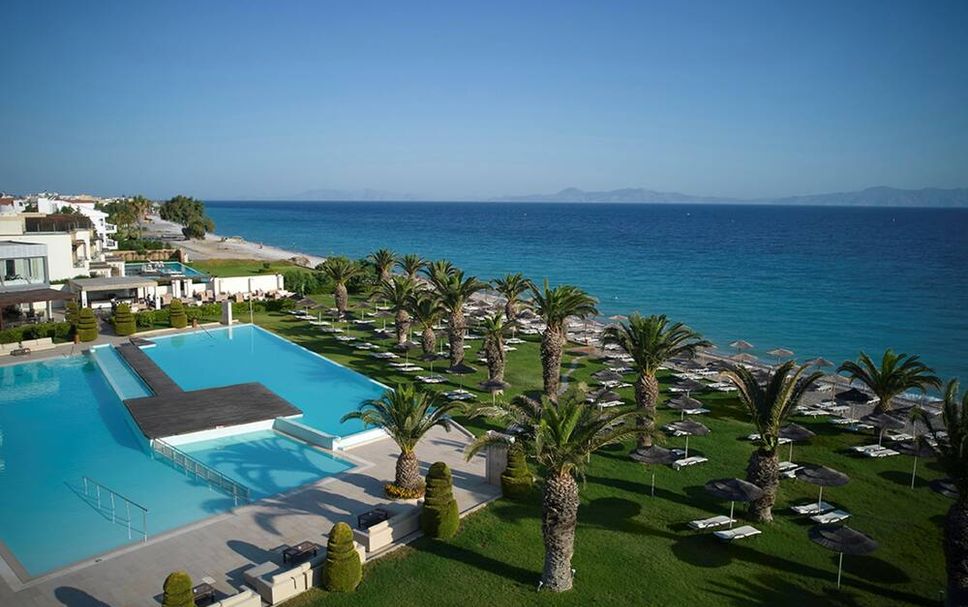 สระว่ายน้ำ รูปภาพ