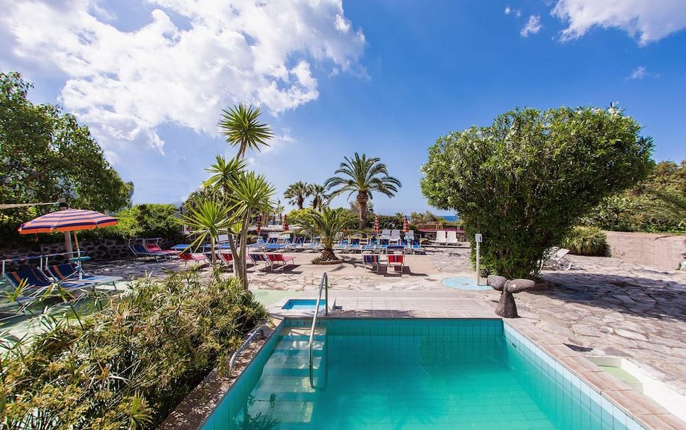 สระว่ายน้ำ รูปภาพ