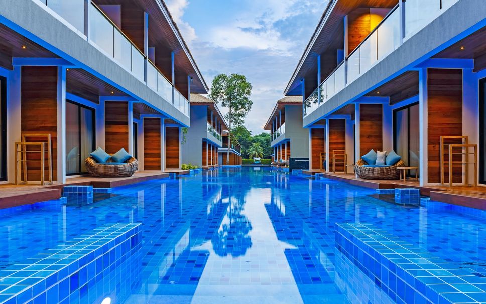 สระว่ายน้ำ รูปภาพ