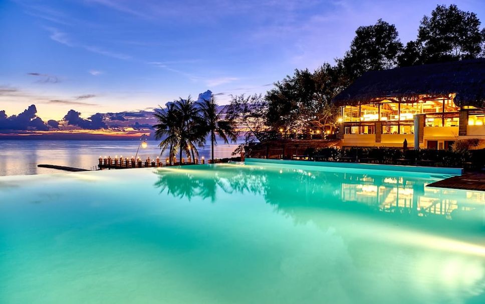 สระว่ายน้ำ รูปภาพ