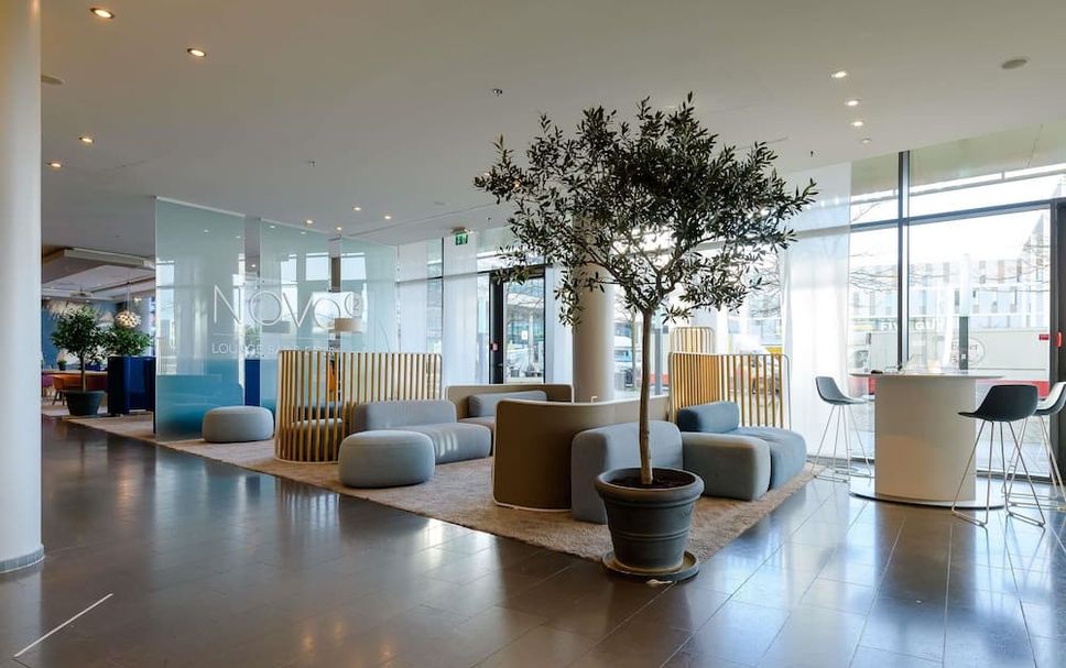 ล็อบบี้ รูปภาพ