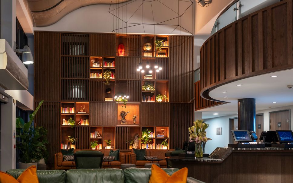 แผนกต้อนรับส่วนหน้า รูปภาพ