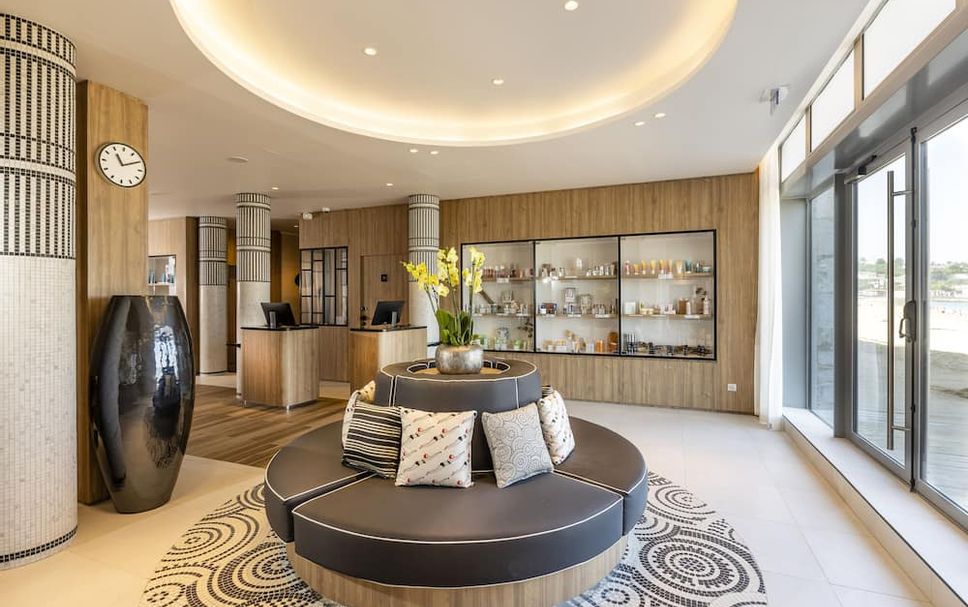 ล็อบบี้ รูปภาพ