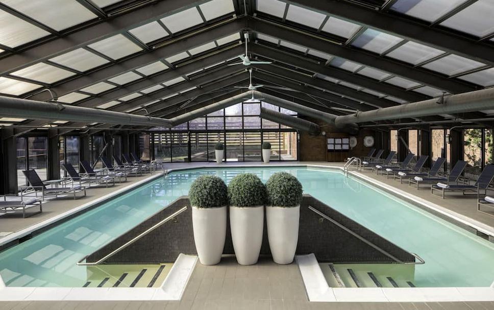 สระว่ายน้ำ รูปภาพ