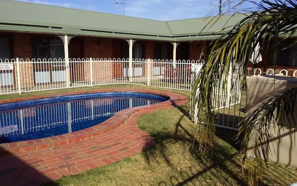 สระว่ายน้ำ รูปภาพ