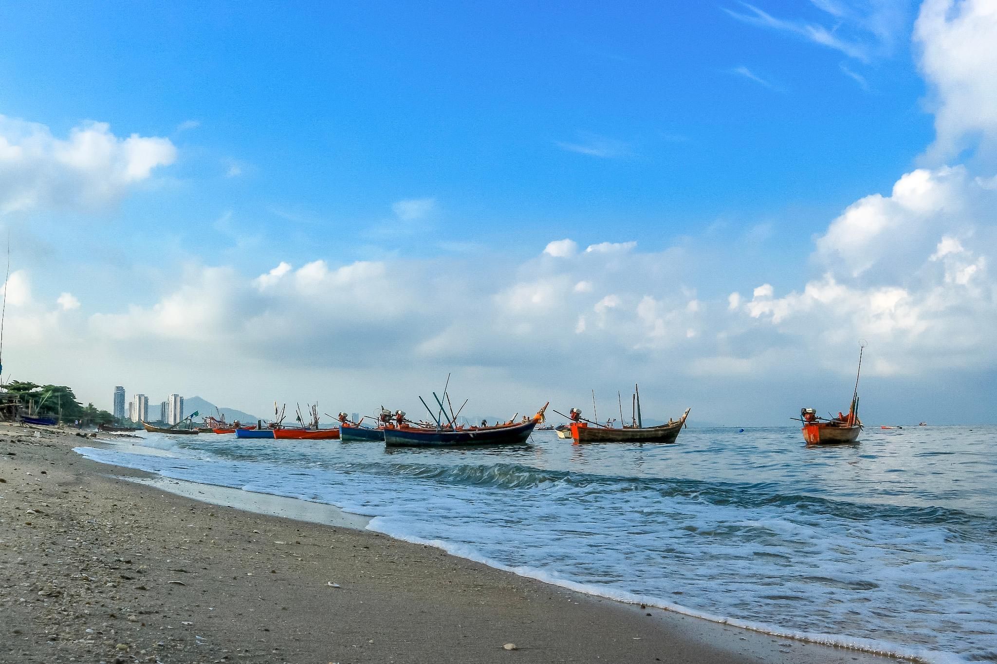 ชายหาด