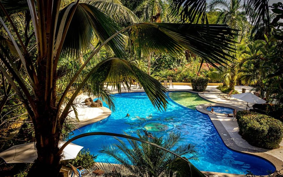 สระว่ายน้ำ รูปภาพ