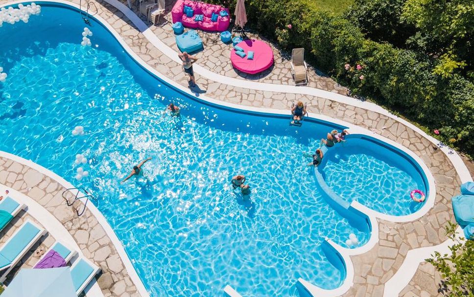 สระว่ายน้ำ รูปภาพ