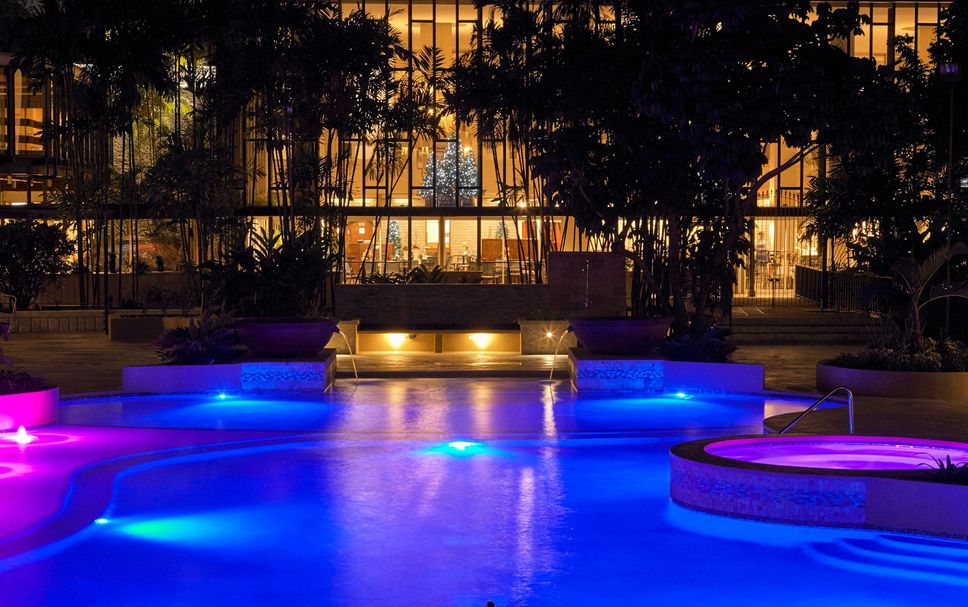 สระว่ายน้ำ รูปภาพ