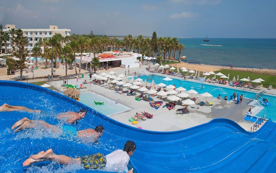 สระว่ายน้ำ รูปภาพ