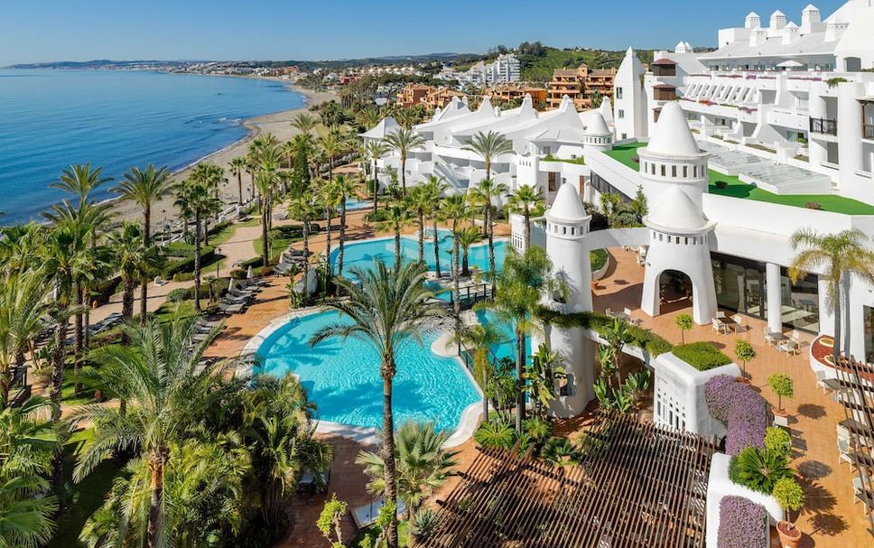 สระว่ายน้ำ รูปภาพ