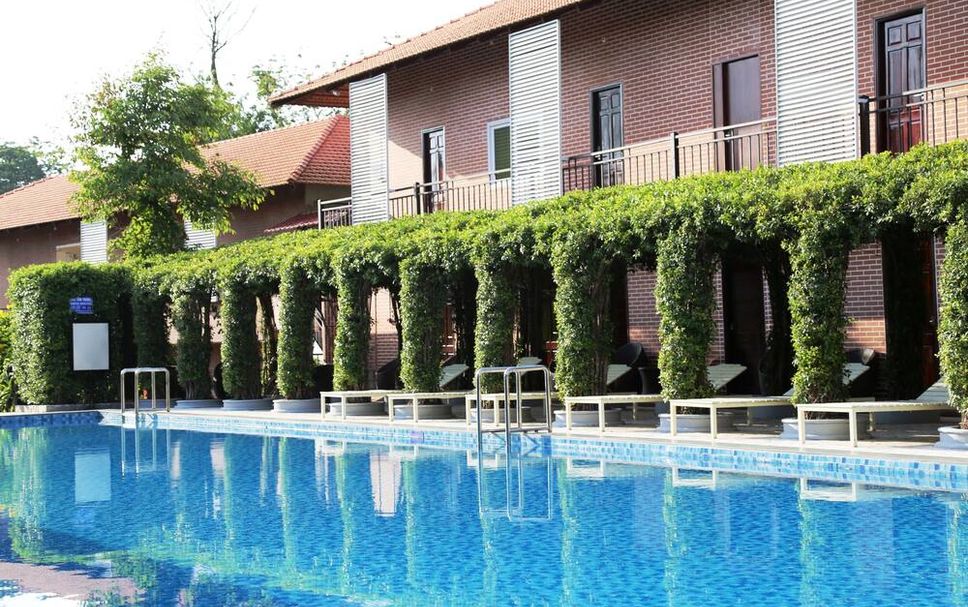 สระว่ายน้ำ รูปภาพ