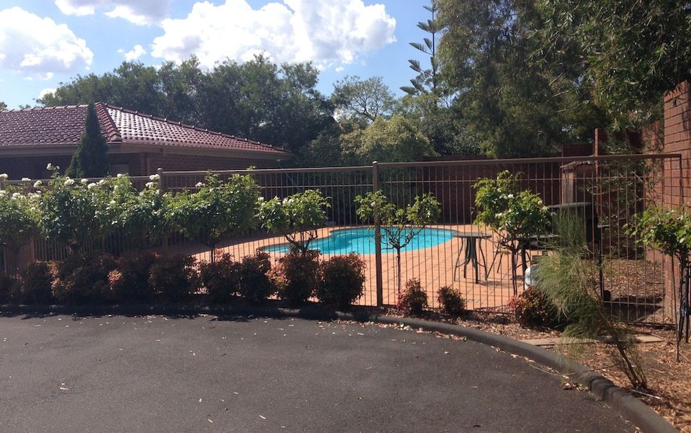 สระว่ายน้ำ รูปภาพ