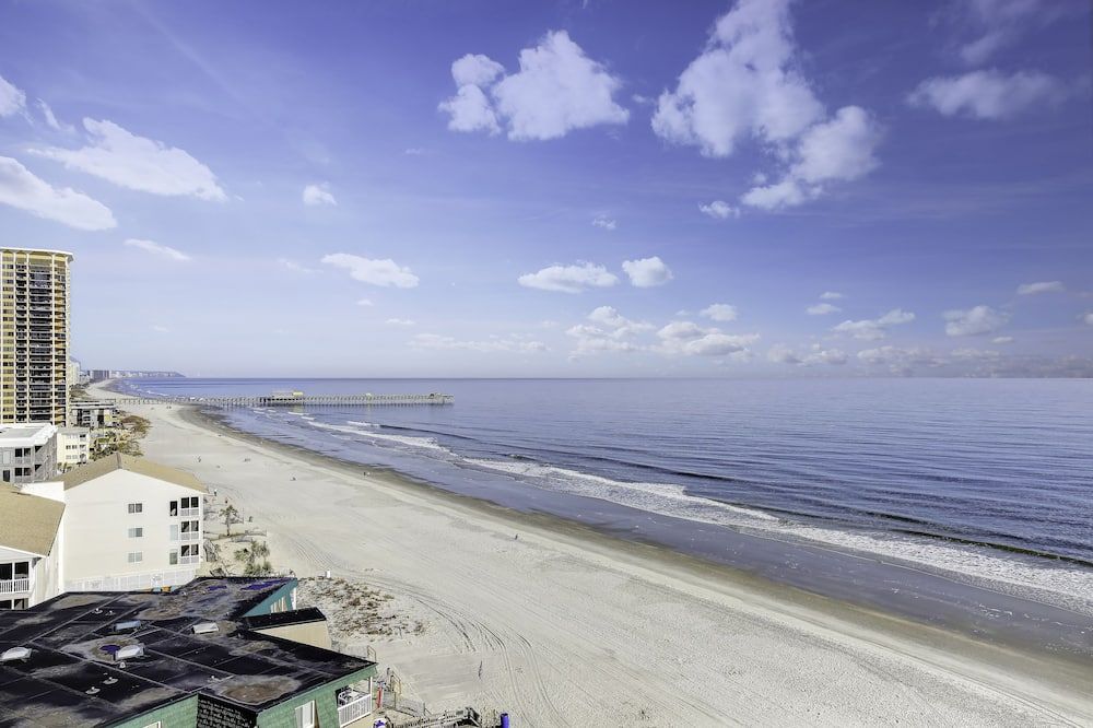 ชายหาด