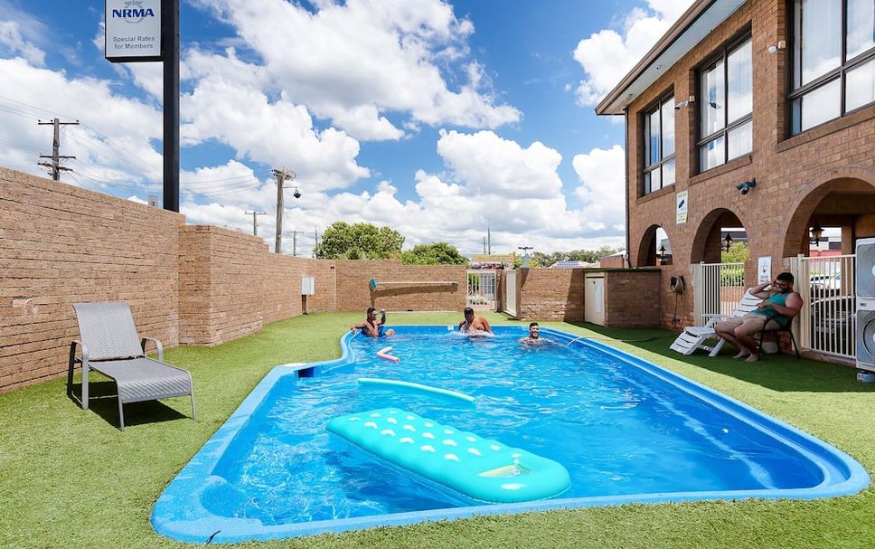 สระว่ายน้ำ รูปภาพ