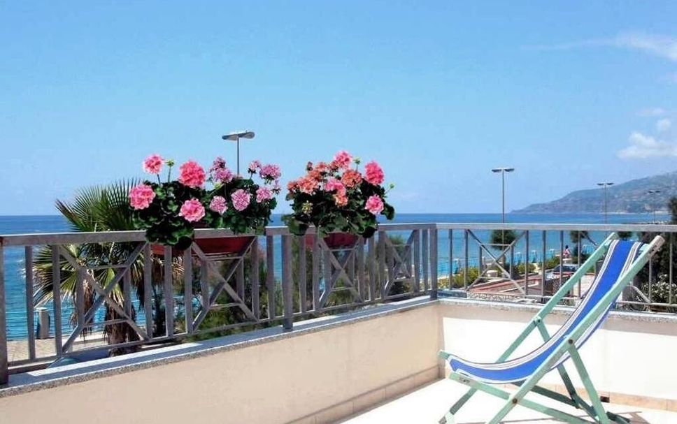 ระเบียง รูปภาพ