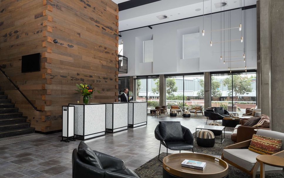 ล็อบบี้ รูปภาพ