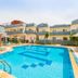 สระว่ายน้ำ