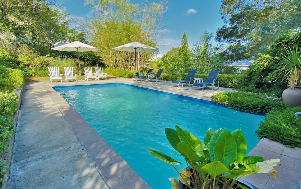 สระว่ายน้ำ รูปภาพ