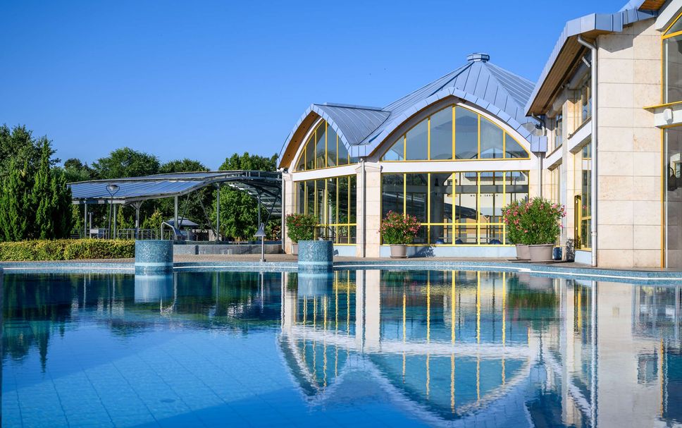 สระว่ายน้ำ รูปภาพ