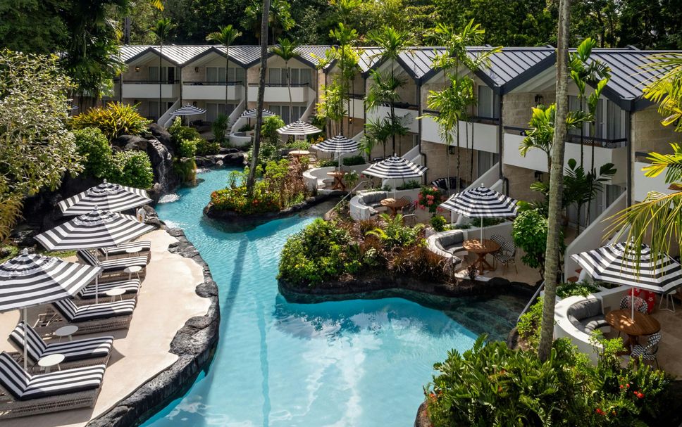 สระว่ายน้ำ รูปภาพ