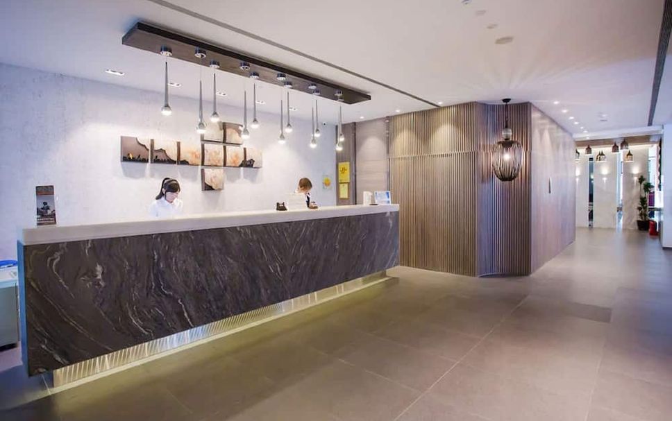 แผนกต้อนรับส่วนหน้า รูปภาพ