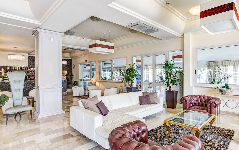 ล็อบบี้ รูปภาพ