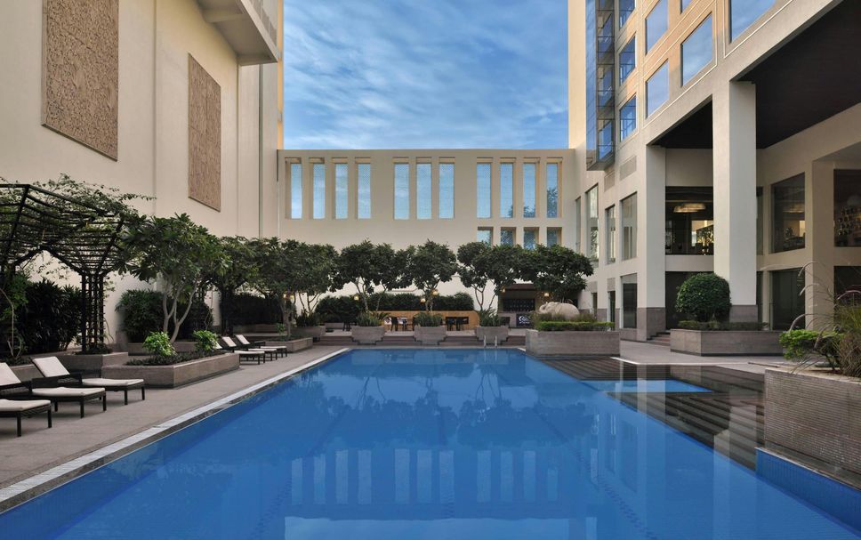 สระว่ายน้ำ รูปภาพ