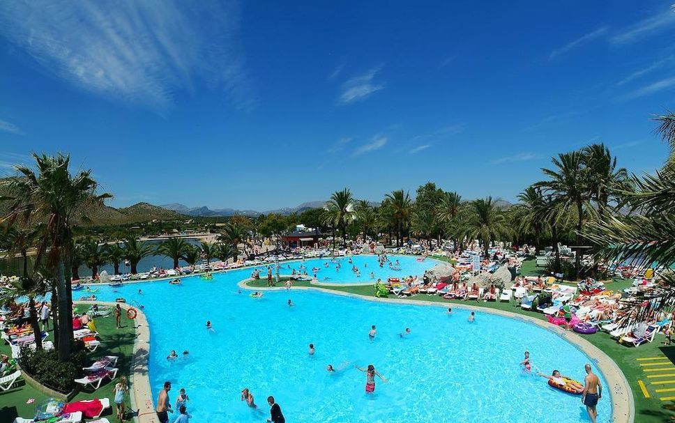 สระว่ายน้ำ รูปภาพ