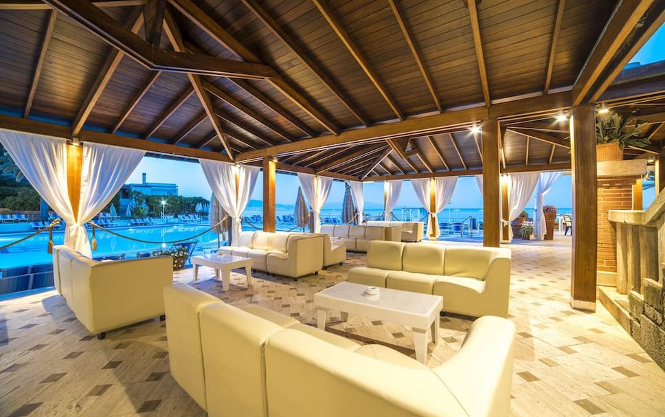 ลาน รูปภาพ