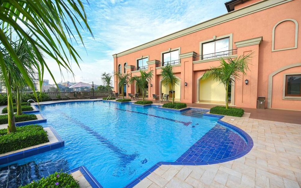 สระว่ายน้ำ รูปภาพ