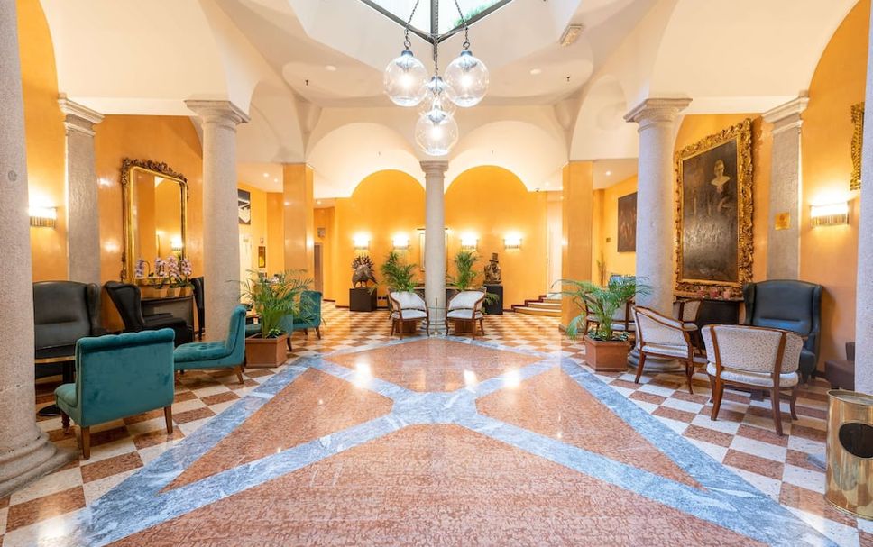 ล็อบบี้ รูปภาพ