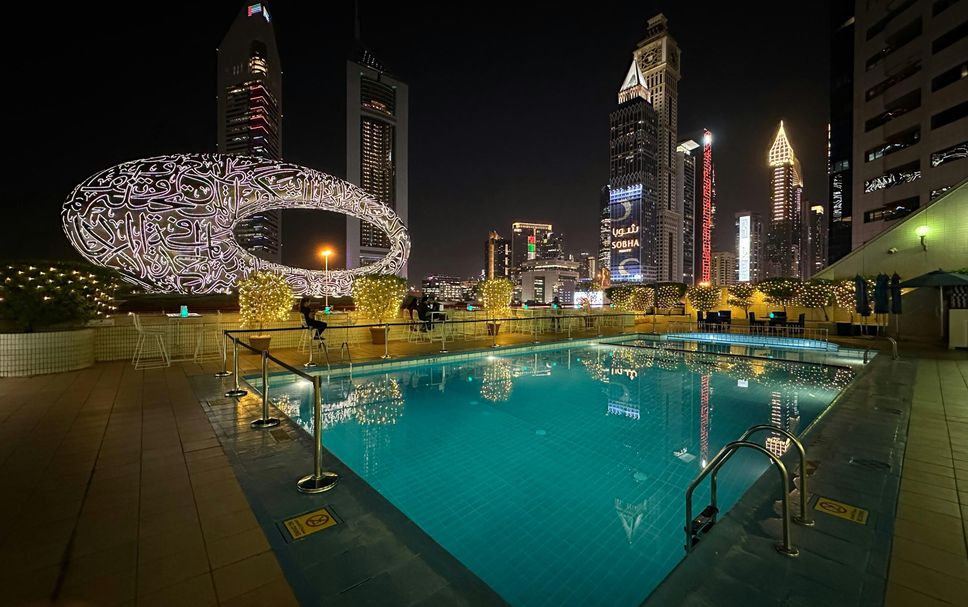 สระว่ายน้ำ รูปภาพ