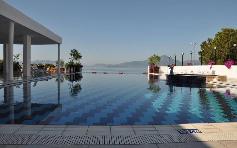 สระว่ายน้ำ รูปภาพ