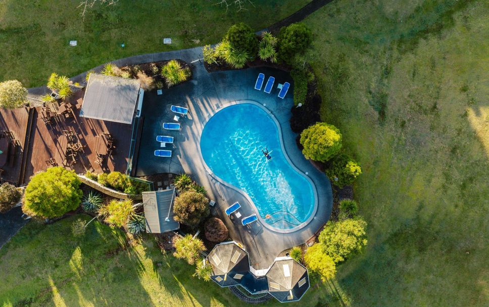 สระว่ายน้ำ รูปภาพ