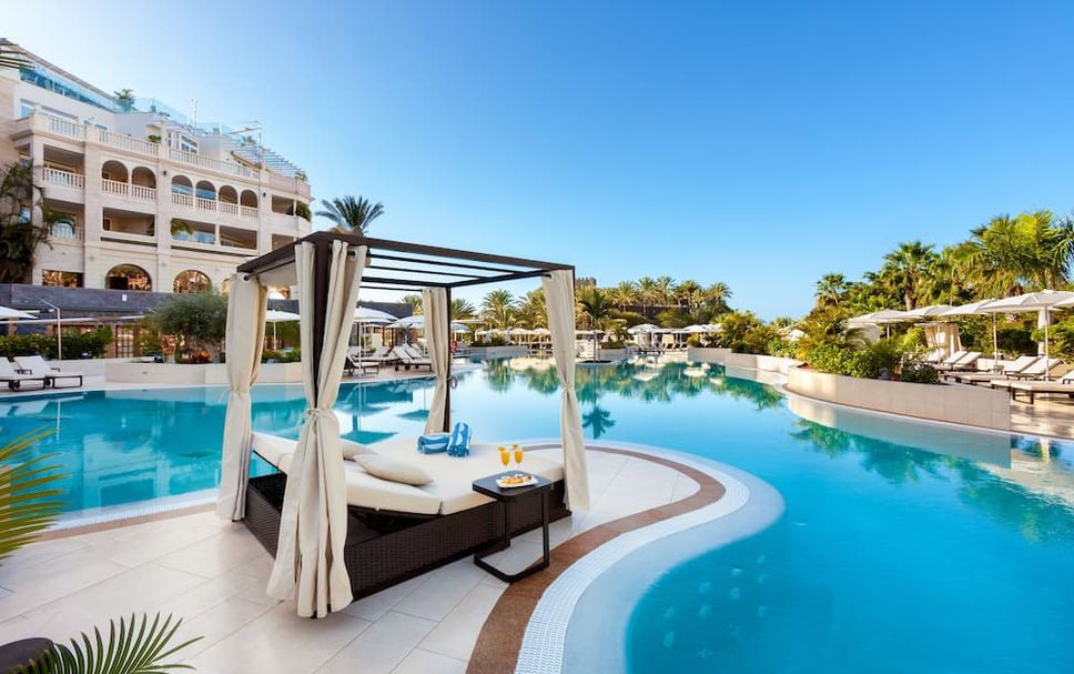 สระว่ายน้ำ รูปภาพ