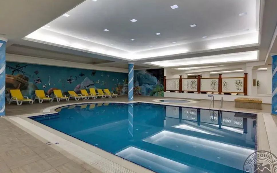 สระว่ายน้ำ รูปภาพ