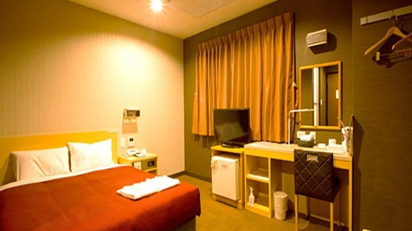โรงแรมนิวเกีย ยาคูอิน