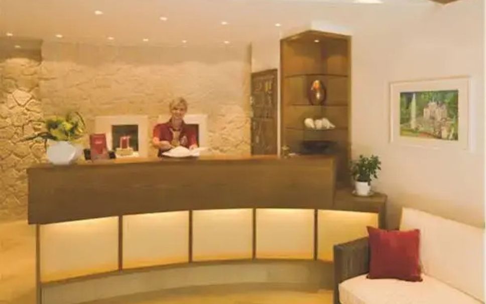 แผนกต้อนรับส่วนหน้า รูปภาพ