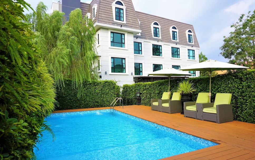 สระว่ายน้ำ รูปภาพ