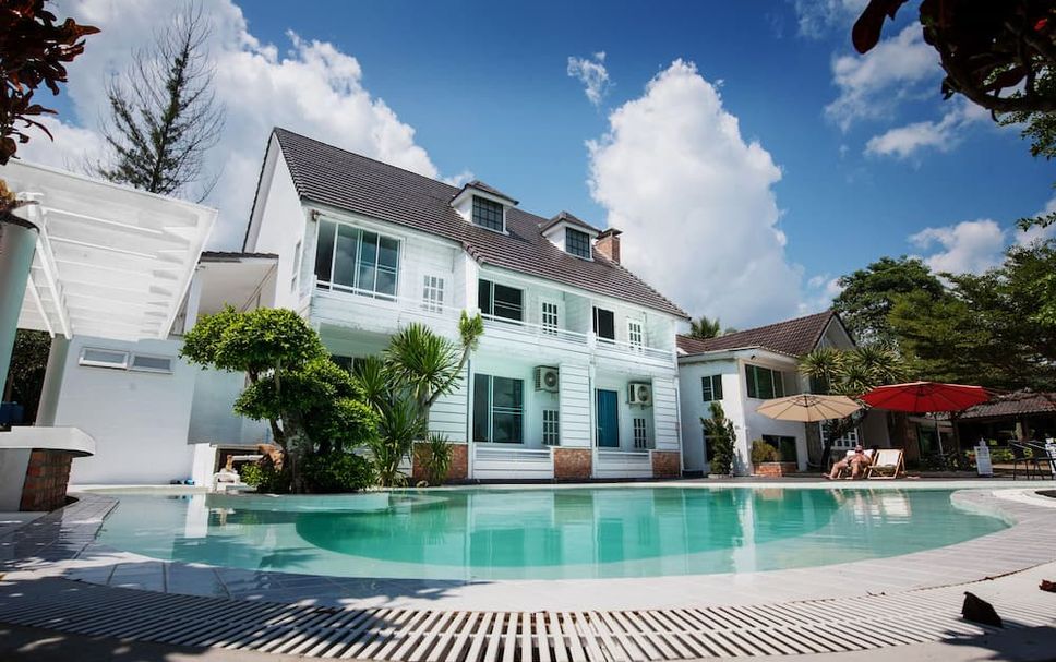 สระว่ายน้ำ รูปภาพ