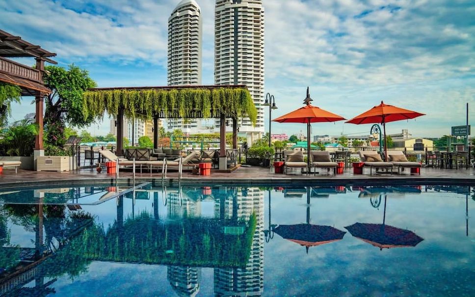 สระว่ายน้ำ รูปภาพ