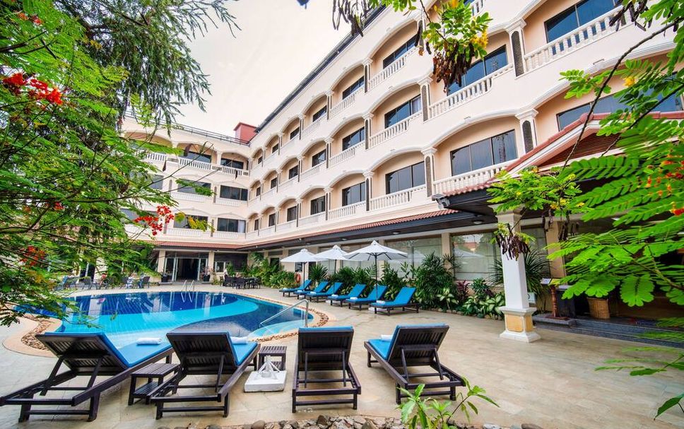 สระว่ายน้ำ รูปภาพ