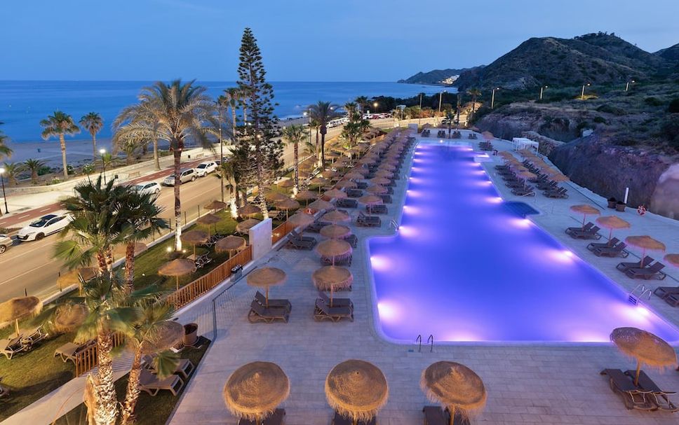 สระว่ายน้ำ รูปภาพ